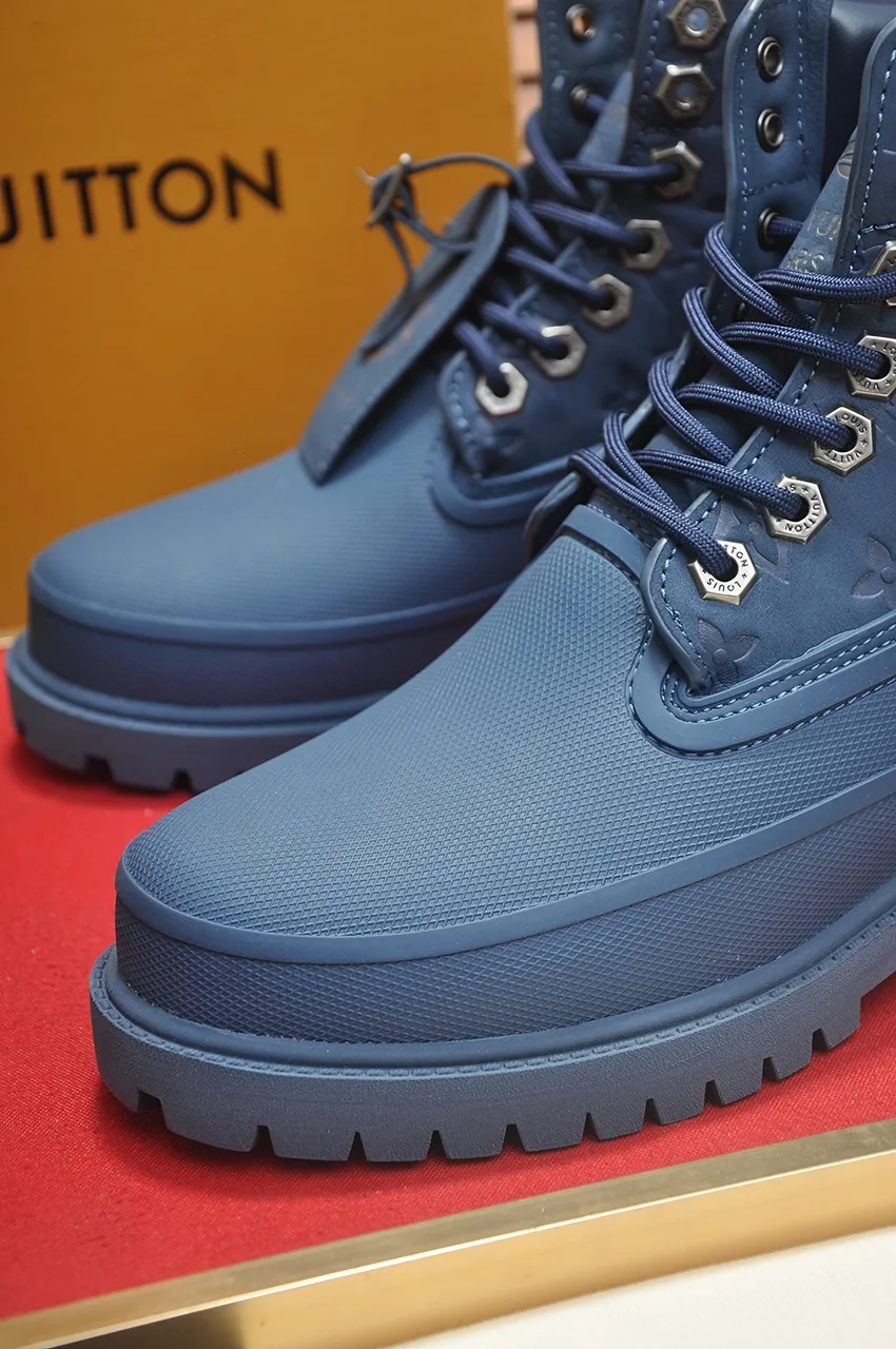 Men's men's shoes💰760💶[LOUIS VUITTON] new original order🍀LV Louis Vuitton* - top version of LV classic trendy shoes! Use imported original LV fabric with rubber surface, breathable mesh lining and original wear-resistant rubber foam outsole! High quality products! Code number 39-45 (46·47 customized)